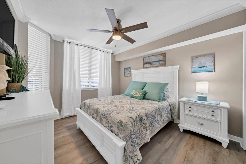 Destin West Osprey 404 - image 17