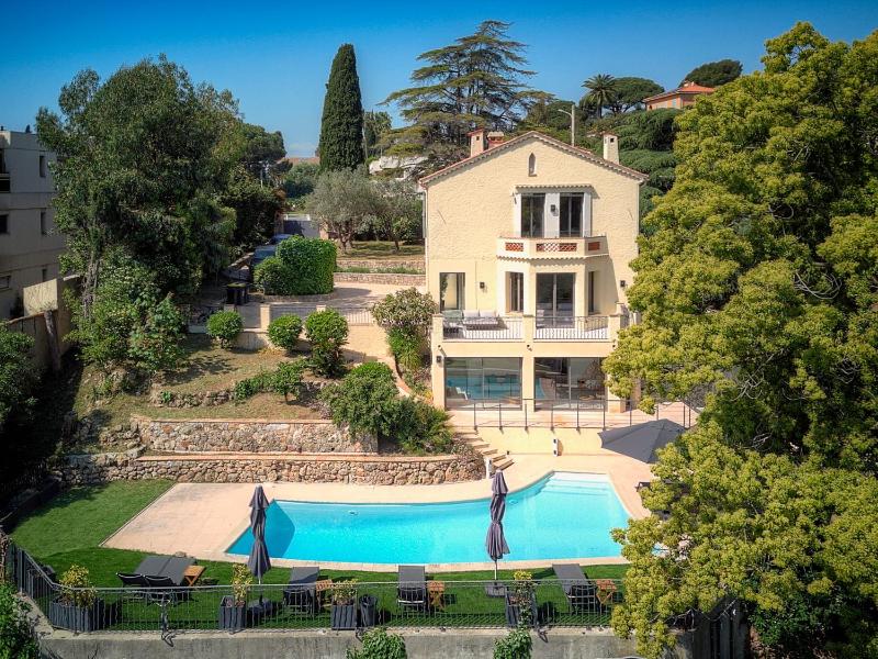 FRGK Villa Mathis Cannes - Luxury Sea View & Pool Jean de Noailles - image 44