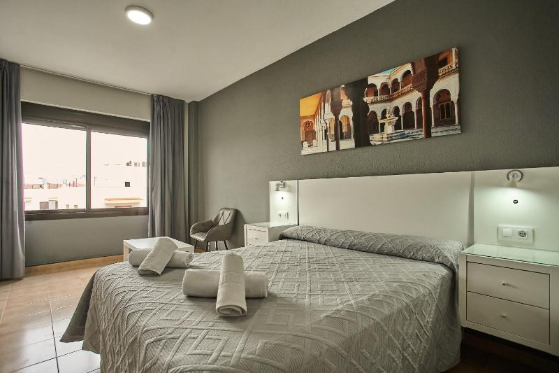 Apartamentos Resitur - image 12