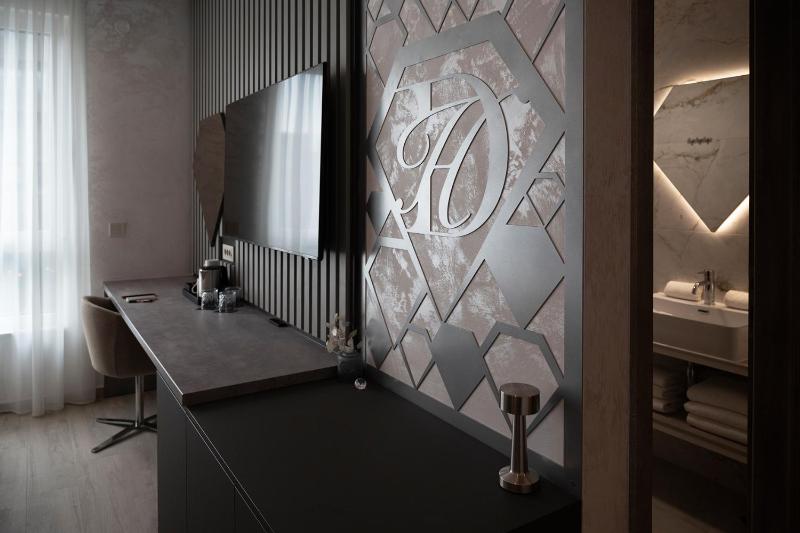 Diamond2 Hotel - image 9