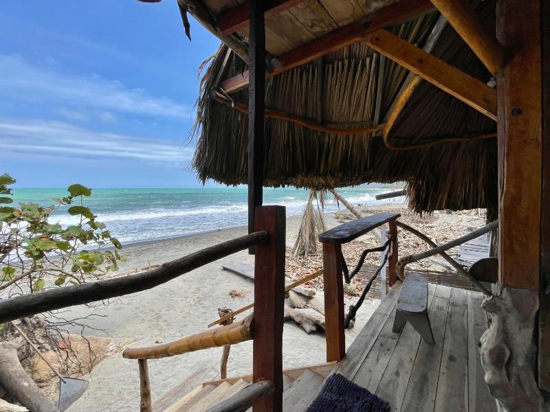 Monopoint - Beach hut near Tayrona Park - image 8
