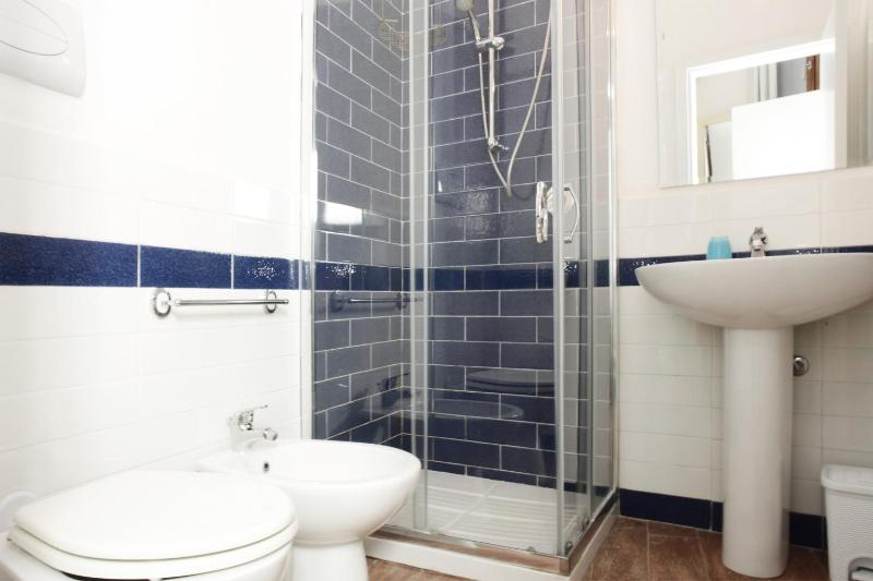 Superior Double Room image 4