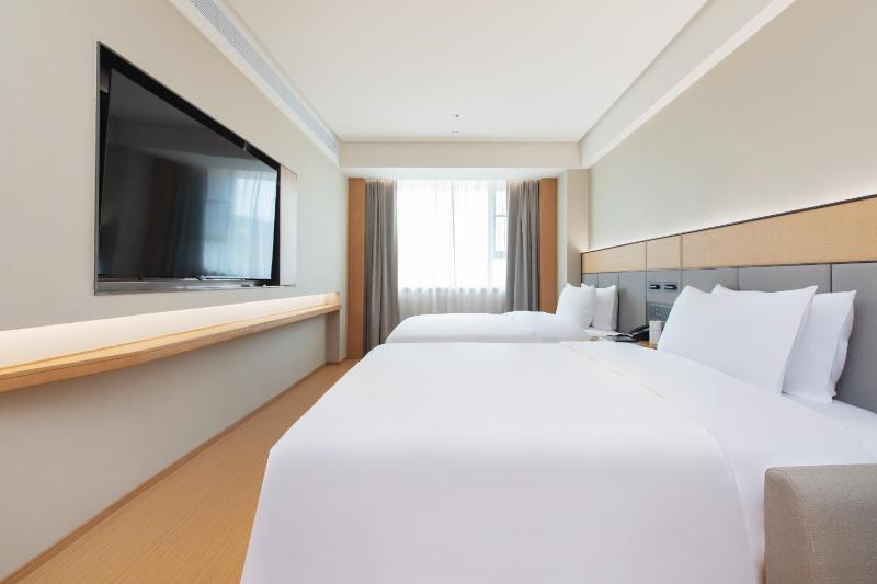 JI Hotel Wuhan Jianghan Road Pedestrian Street Henglong Plaza - image 7