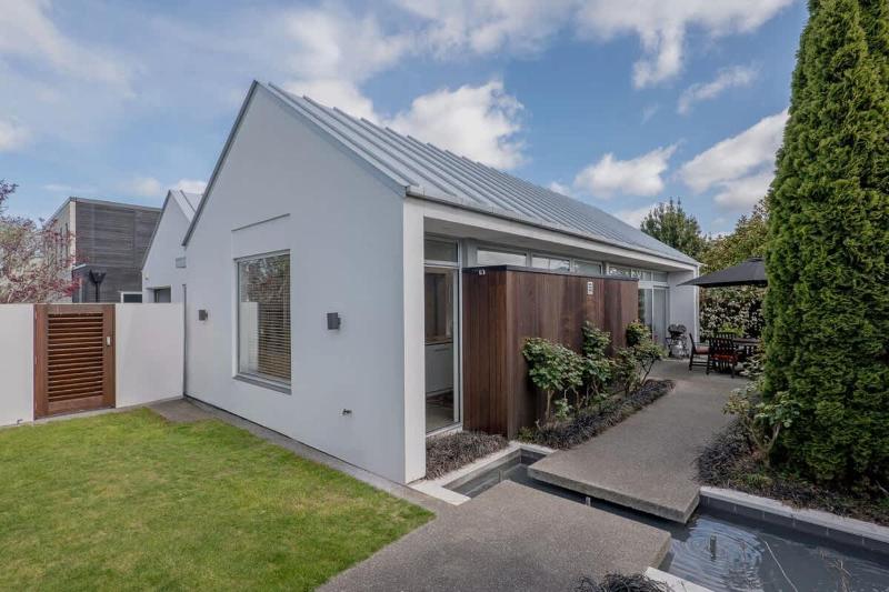 Hawkesbury Executive Home - image 7