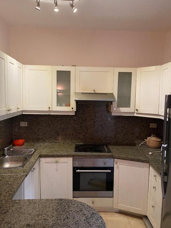 Spacious 2BR Pool-View Apartment in Hadaba - image 30
