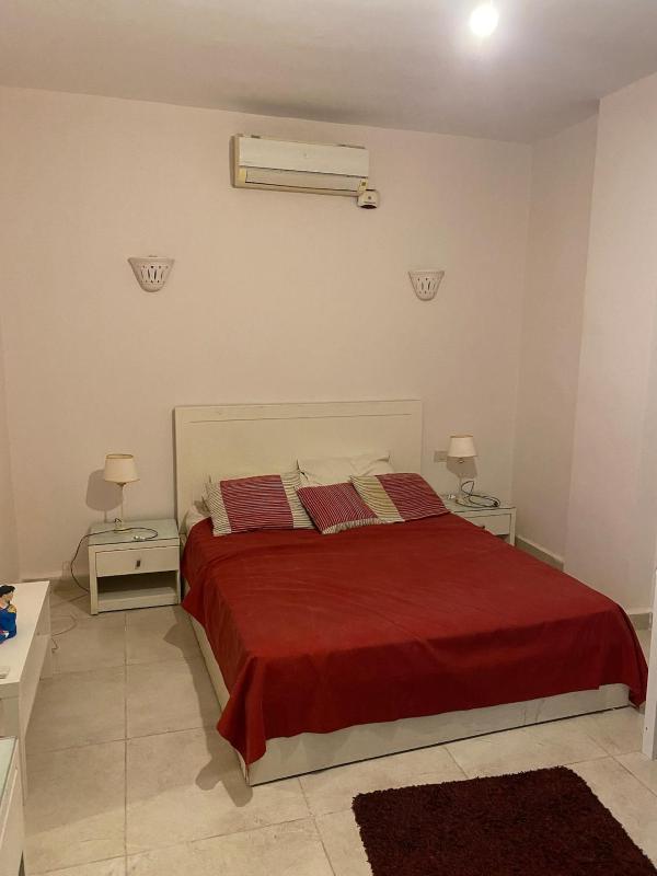 Spacious 2BR Pool-View Apartment in Hadaba - image 8