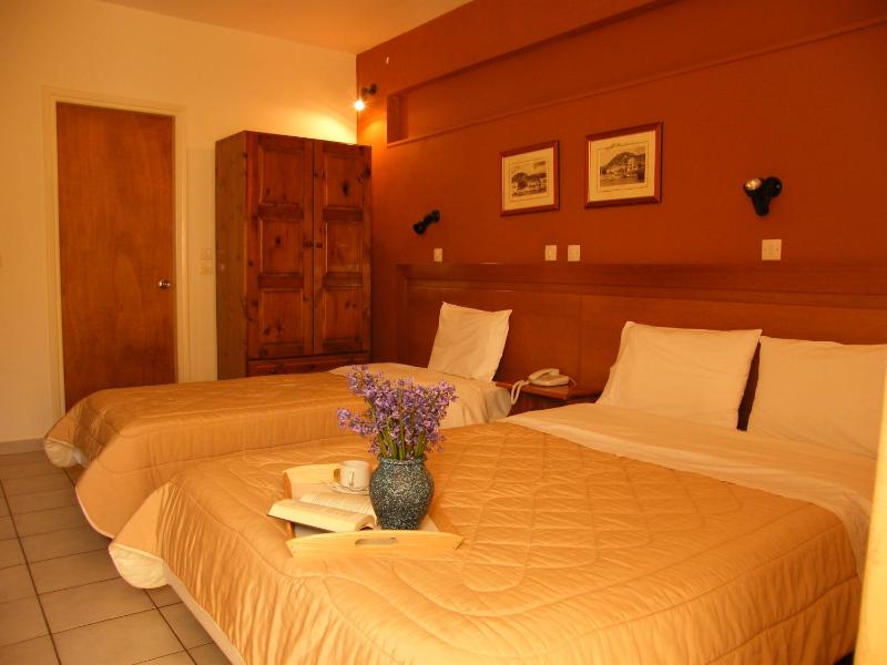 Triple Room image 2