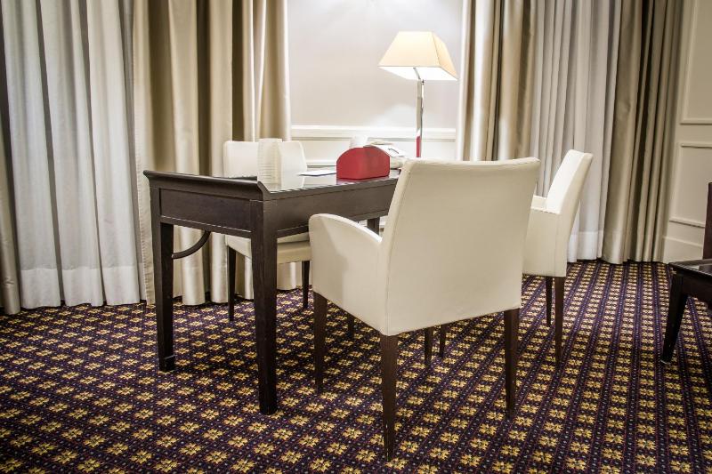 Suite image 2