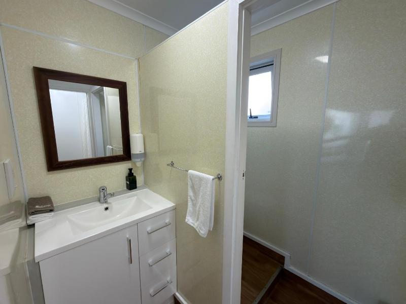 Mountain View Motel - image 31