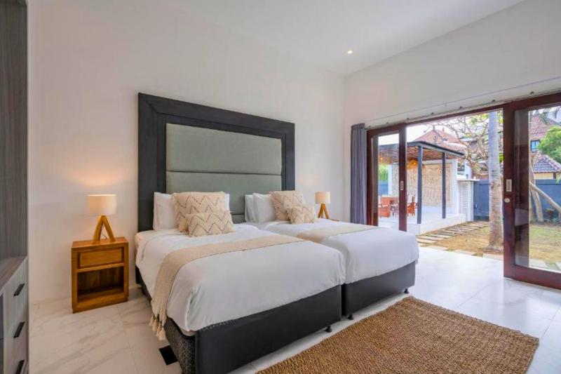 Sasikirana Spacious 10 BR Private Pool Villa - image 30