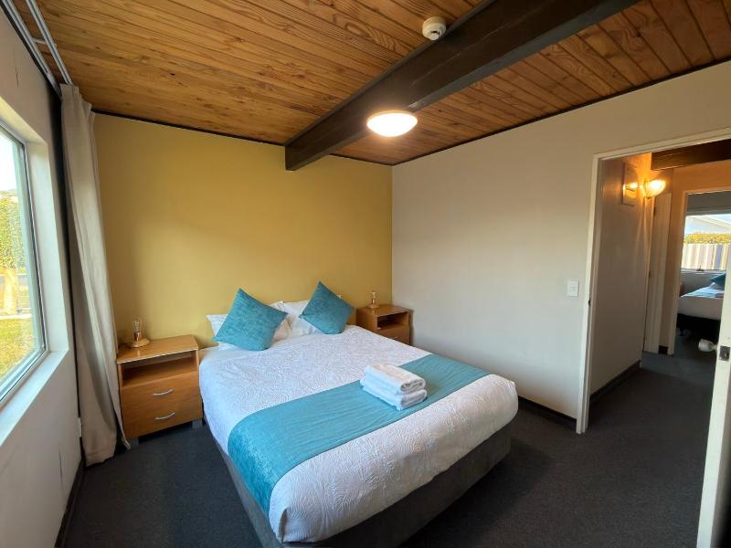 Mountain View Motel - image 46
