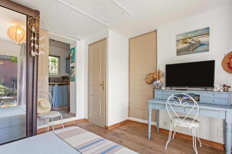 Gite classé 3 étoiles - Chez Sophie - image 11