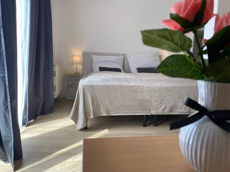 Terrasse Double Studio Apartments - image 16