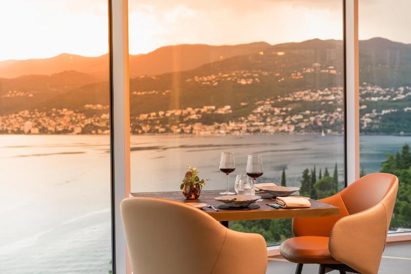 Hilton Rijeka Costabella Beach Resort & Spa - image 41
