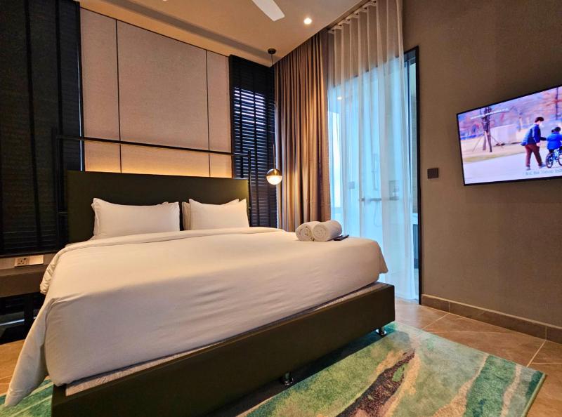 Antara Genting Highland Luxury Suite | Link Bridge to SkyAvenue - image 22