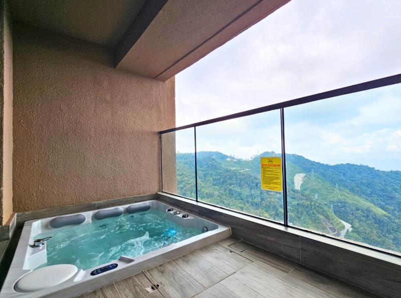 Antara Genting Highland Luxury Suite | Link Bridge to SkyAvenue - image 17