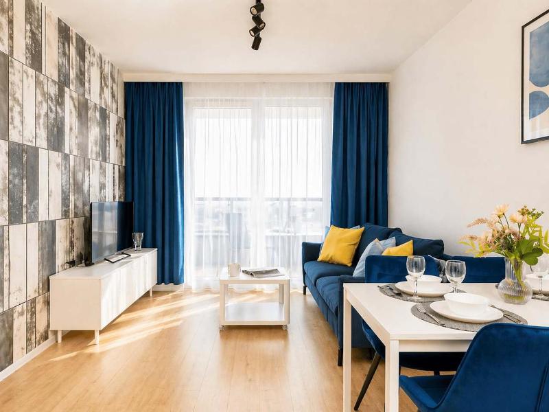 Nowoczesny Apartament z Balkonem i Parkingiem w Garażu Podziemnym blisko Spodka by Noclegi Renters - image 1