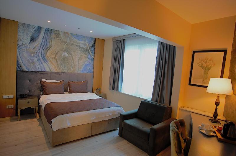 Perada Suite & Room - image 6