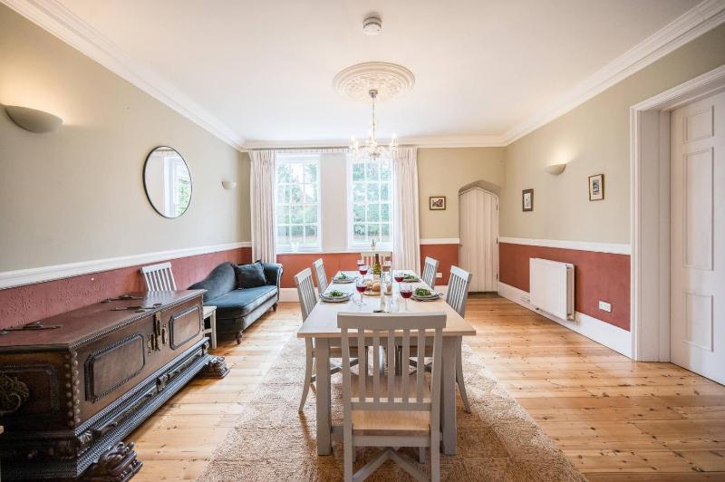The Old School House Friston - image 6