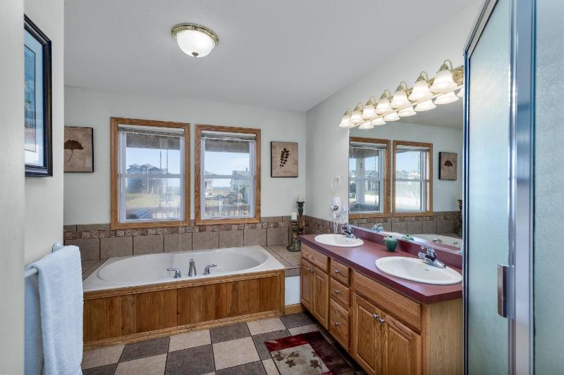 5432 - Mangoes Beach House - image 30