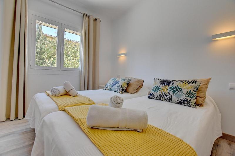 Villa Can Benavent By Slow Villas - image 8