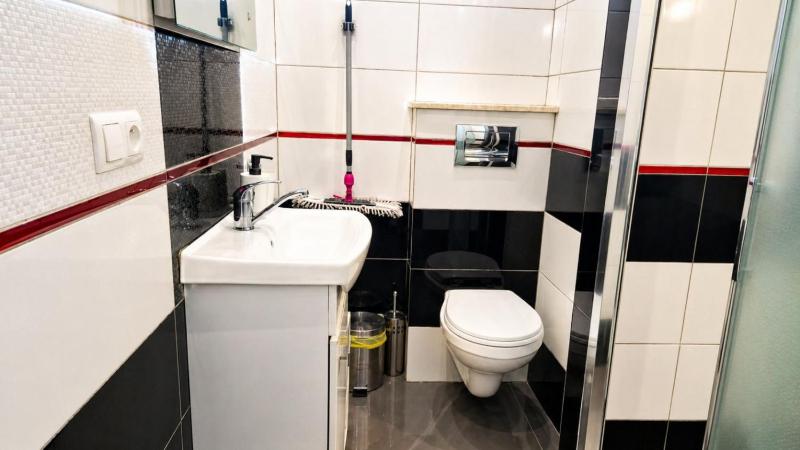 For rest Hostel - image 31