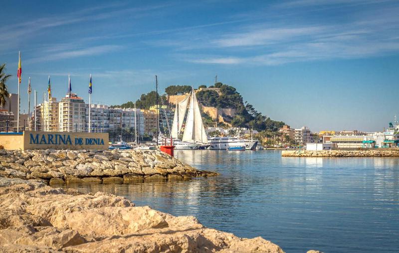 1 Bedroom Awesome Apartment In Denia - image 12