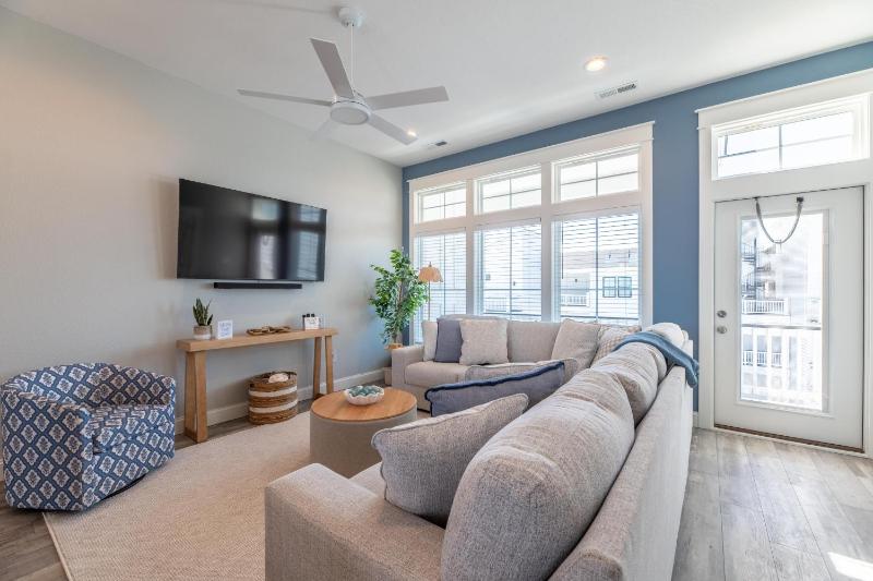 Bikini Bottom - Ocean Breeze Condo Pool Ocean View Pets OK Flex Stays - image 47