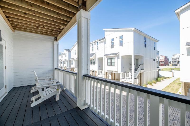 Bikini Bottom - Ocean Breeze Condo Pool Ocean View Pets OK Flex Stays - image 26