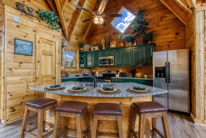 City View Chalet City View Chalet Pool Table Hot Tub WIFI Free Attraction Tickets!!! - image 34