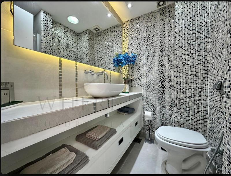 Best 2 bedroom condo 3 bathroom - image 14