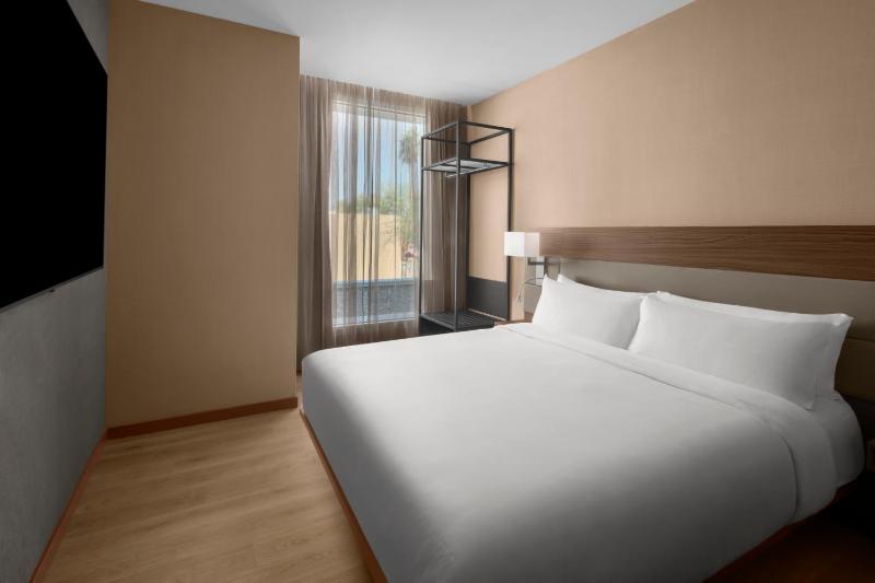 AC Hotel Scottsdale Old Town - image 48