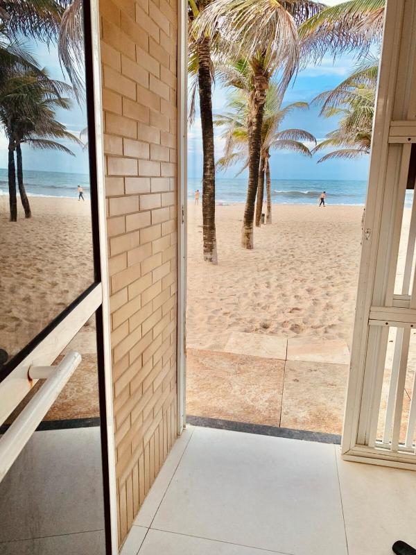 Refúgio pé na areia para você e para que você ama - image 27