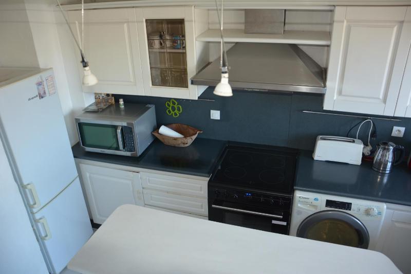Appartement F3 proche de la mer - image 14