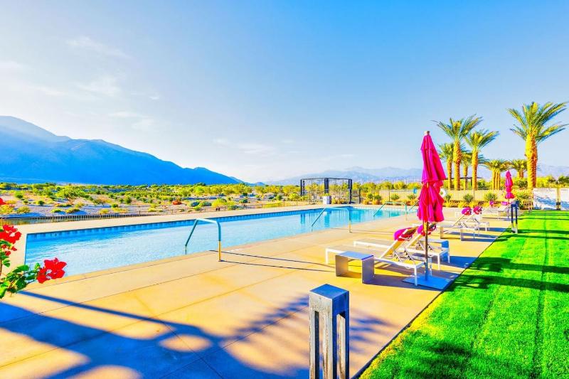 25% Off 7 Nights In May Great For Families 2 Pools - image 10