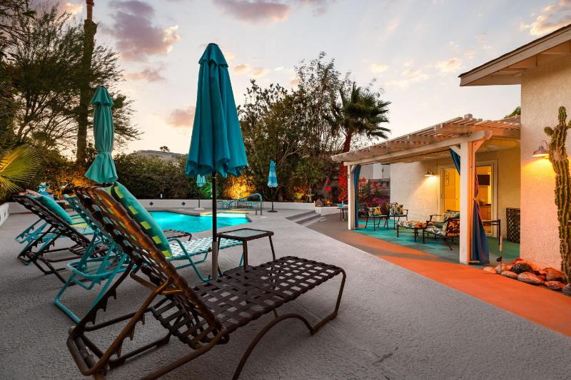 25% Off 30 Stay Sunny Times In PS WPrivate Pool - image 20