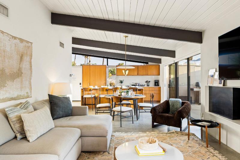 30 Stay Gorgeous Home WPoolSpaMtn Views - image 32