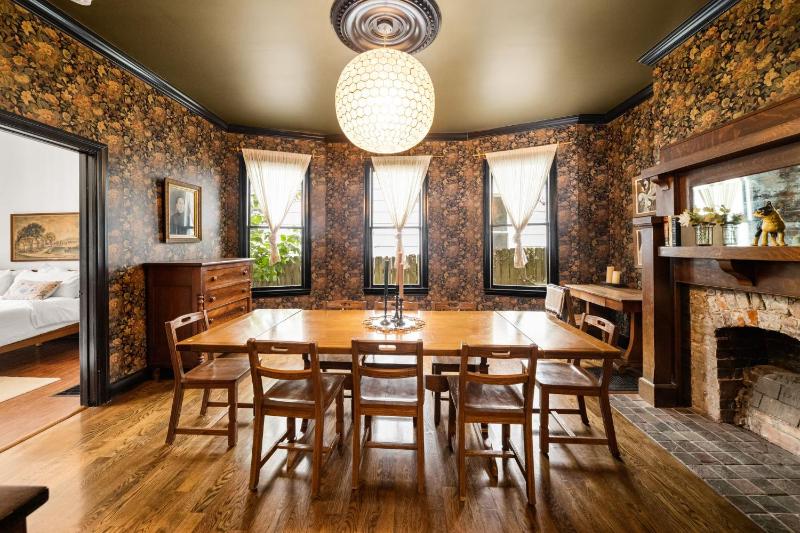 Charming East Nashville Home Mins From Downtown - image 10