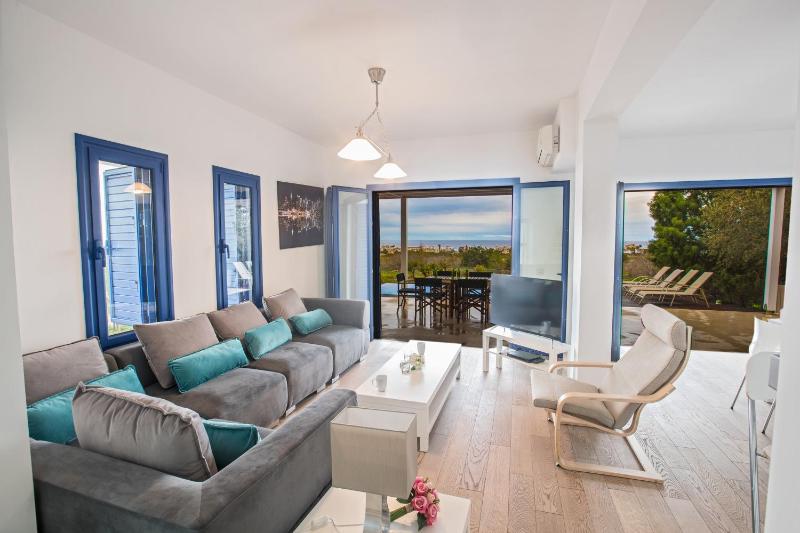 Villa with Sea View image 1