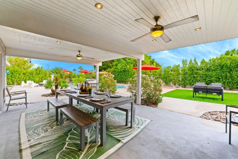 30 Stay Perfect For Families WPool Hot Tub - image 28