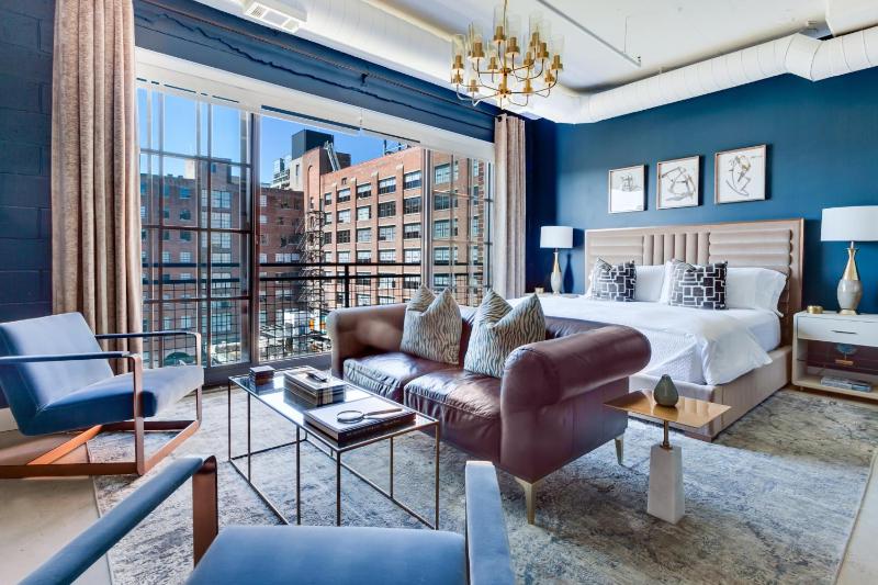 La Femme Flat by Atlanta Luxury Rentals - image 19