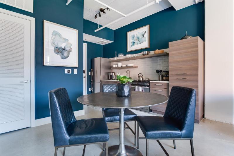 La Femme Flat by Atlanta Luxury Rentals - image 8