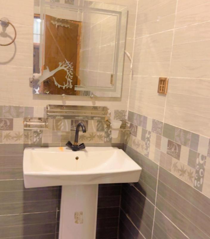 Sapphire Guest House - image 8