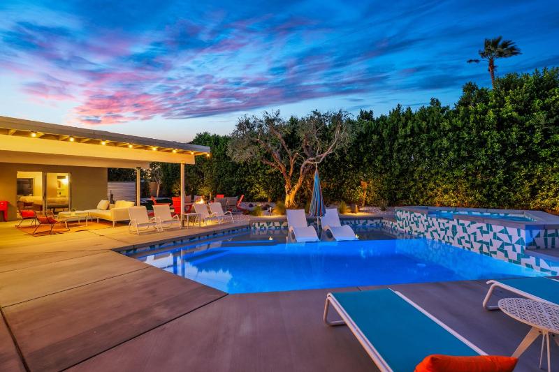 25% Off May Perfect For Families WPool Hot Tub - image 30