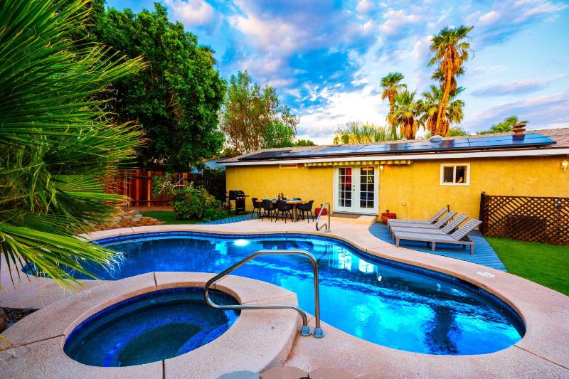 25% Off 30 Stay WPool Hot Tub Lrg Patio - image 13