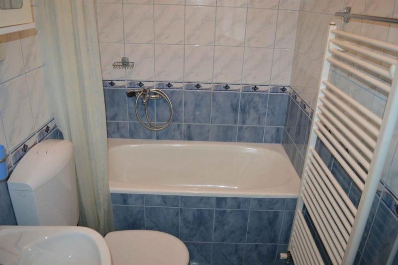 Apartments by the sea Zivogosce - Porat Makarska - 25453 - image 24