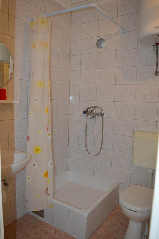 Apartments by the sea Zivogosce - Porat Makarska - 25453 - image 26