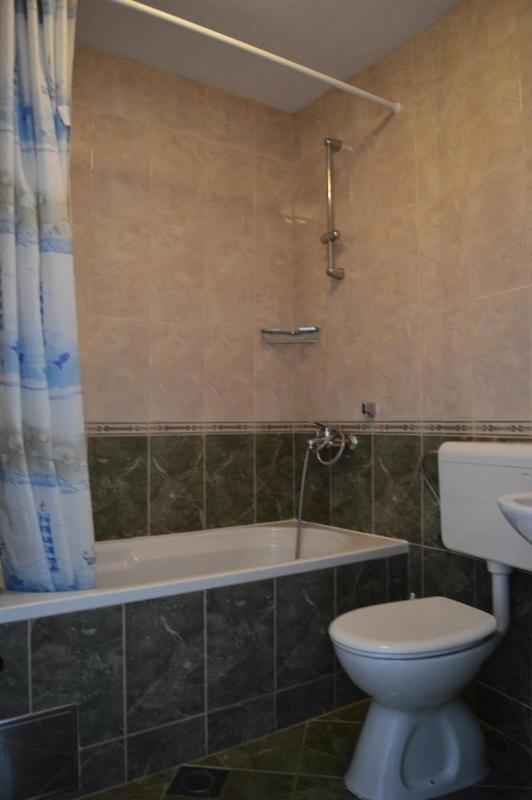 Apartments by the sea Zivogosce - Porat Makarska - 25453 - image 18