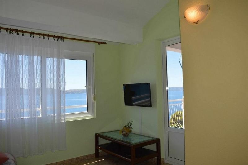 Apartments by the sea Zivogosce - Porat Makarska - 25453 - image 25