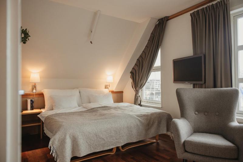 Home Hotel With - image 19